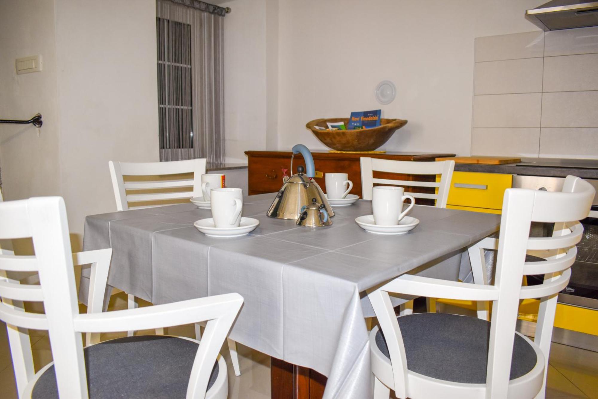 Apartmani Amra Novi Vinodolski Extérieur photo