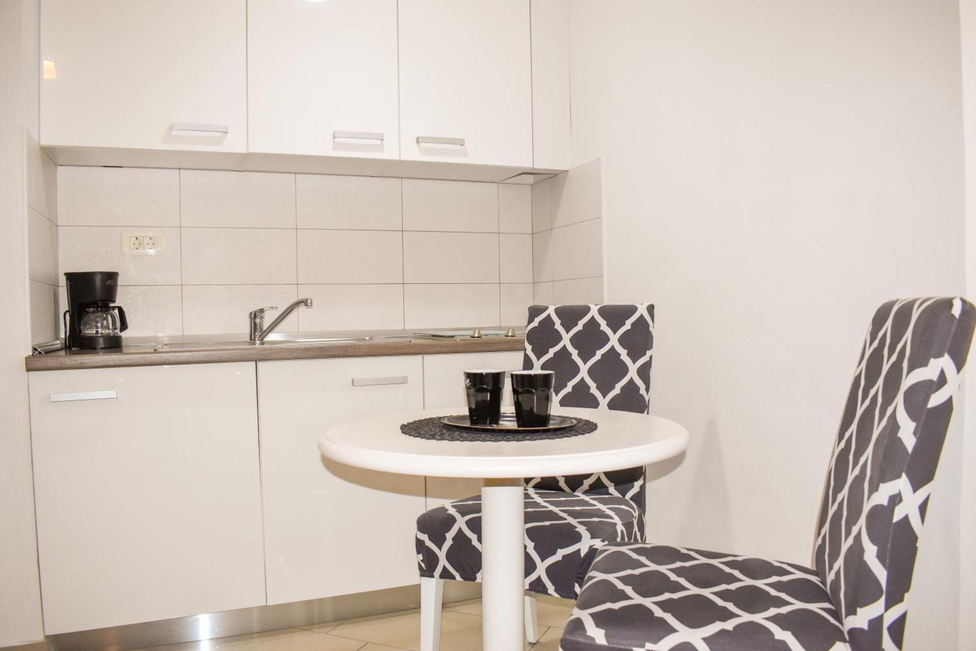 Apartmani Amra Novi Vinodolski Extérieur photo