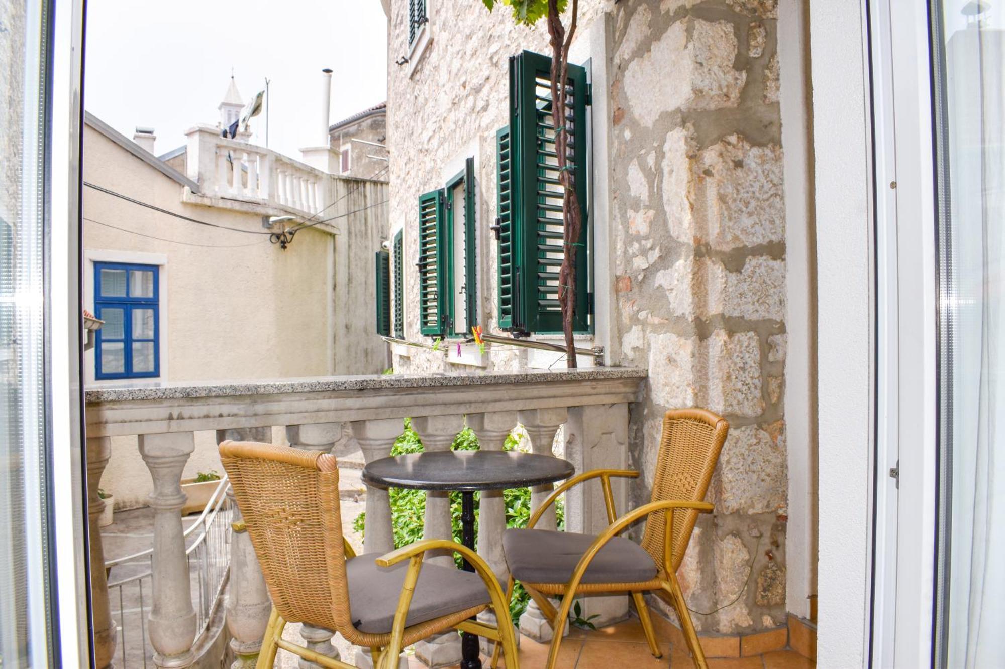 Apartmani Amra Novi Vinodolski Extérieur photo
