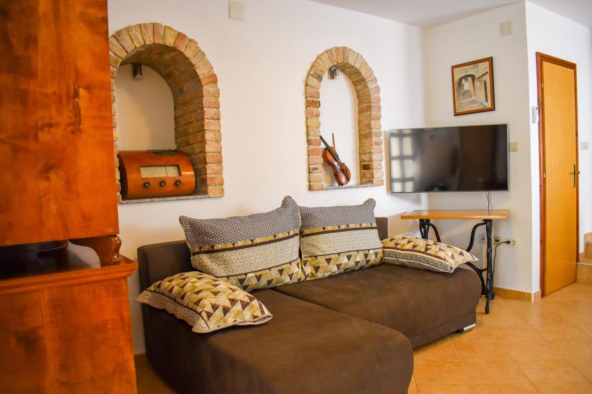 Apartmani Amra Novi Vinodolski Extérieur photo
