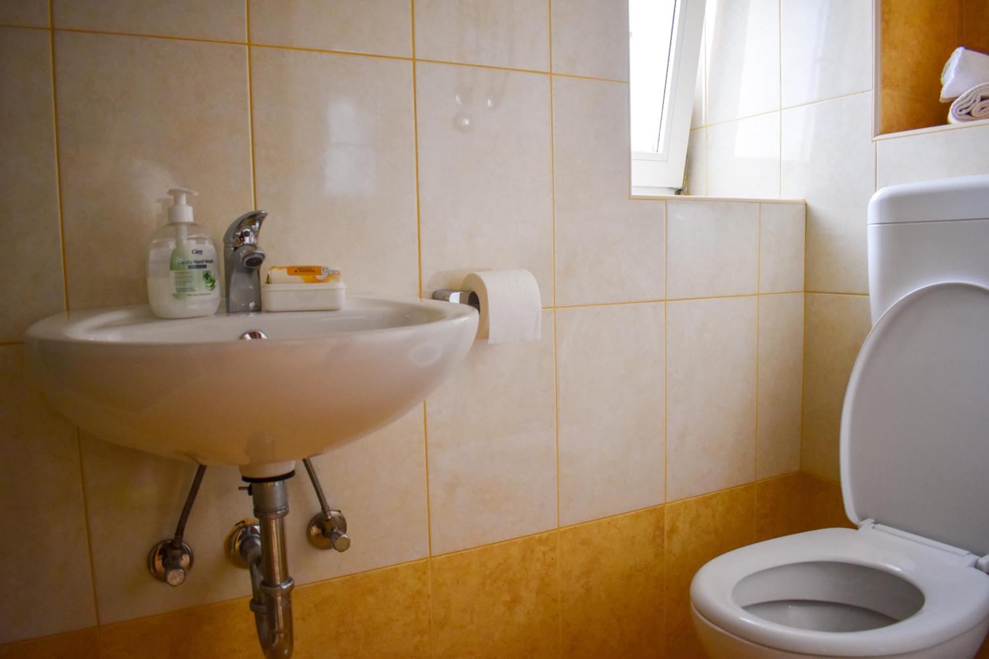 Apartmani Amra Novi Vinodolski Chambre photo
